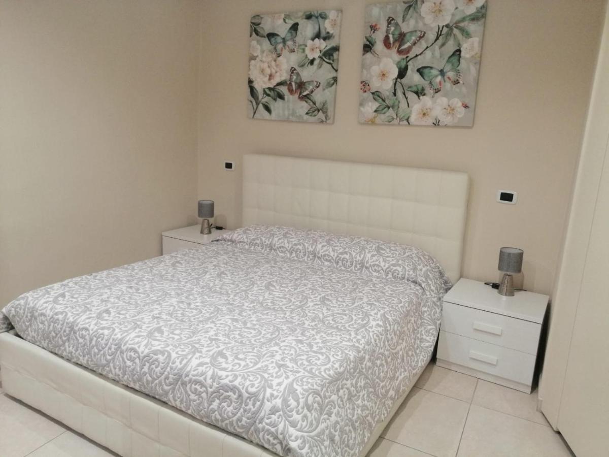 Attico Con Terrazza A Bari Apartment Ngoại thất bức ảnh