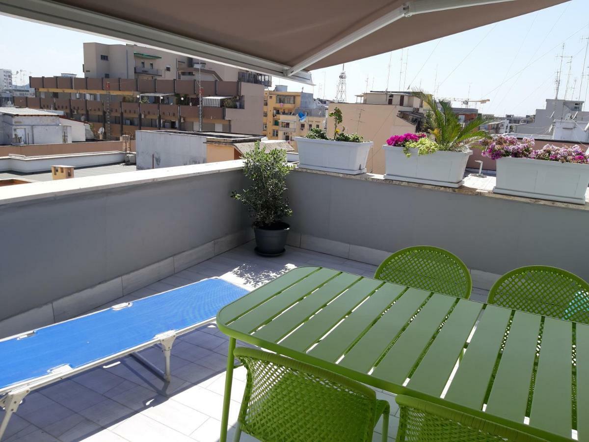 Attico Con Terrazza A Bari Apartment Ngoại thất bức ảnh