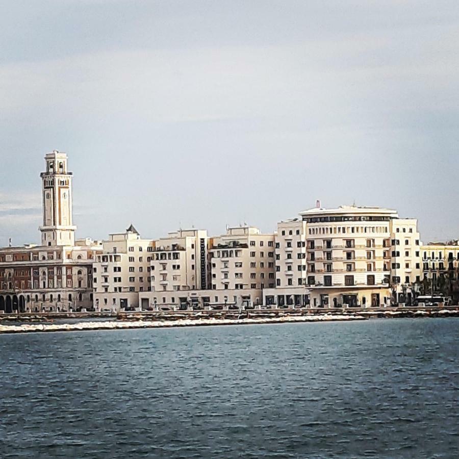 Attico Con Terrazza A Bari Apartment Ngoại thất bức ảnh